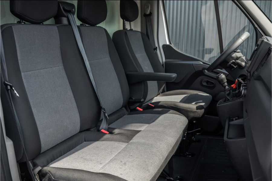 Renault Master **2.3dCi | Bakwagen met Laadklep | LED | Carplay | Camera | Cruise**