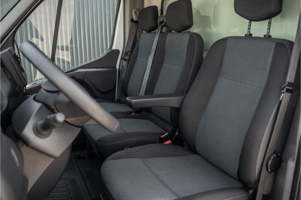 Renault Master **2.3dCi | Bakwagen met Laadklep | LED | Carplay | Camera | Cruise**