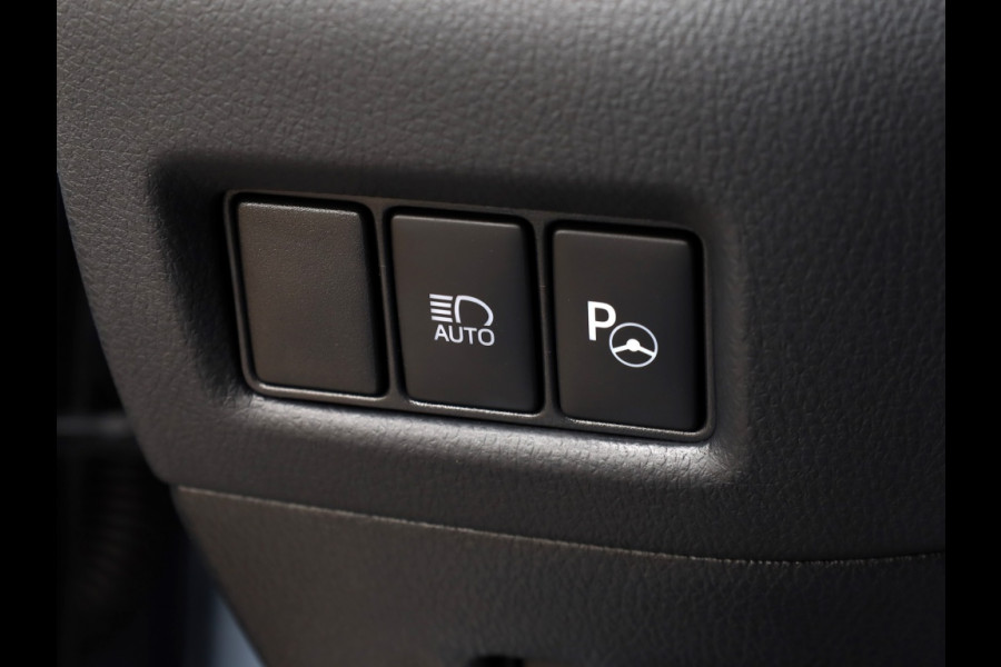 Toyota C-HR 2.0 Hybrid Bi-Tone | Full LED | Park-Assist | Trekhaak