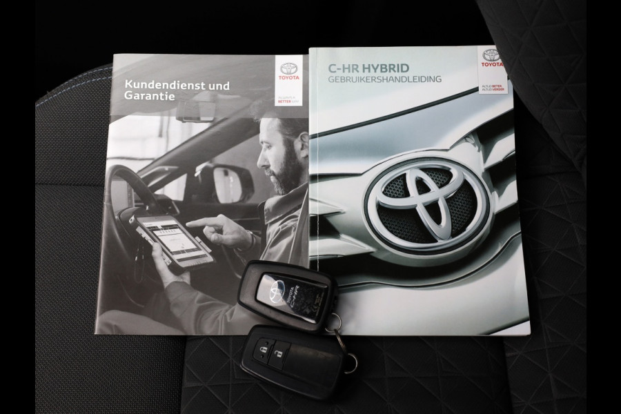 Toyota C-HR 2.0 Hybrid Bi-Tone | Full LED | Park-Assist | Trekhaak