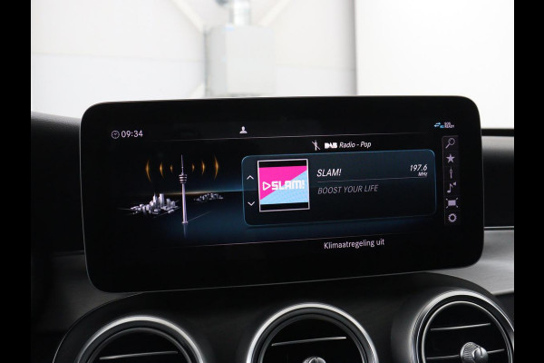 Mercedes-Benz C-Klasse 300e Business Solution AMG Limited | SOH 82,2% | 360 Camera | Stoelverwarming | Leder/Alcantara | Carplay | Matrix LED | Navigatie | Cruise control | Park Assist | Sfeerverlichting | PHEV | Plug In