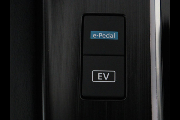 Nissan QASHQAI 1.5 e-Power N-Connecta | Panoramadak | 360 Camera | Adaptive cruise | Carplay | Navigatie | Keyless | Climate control | Parkeerhulp | Digital Cockpit