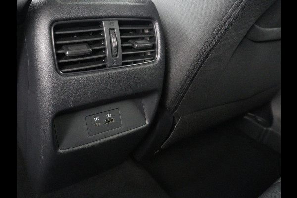 Nissan QASHQAI 1.5 e-Power N-Connecta | Panoramadak | 360 Camera | Adaptive cruise | Carplay | Navigatie | Keyless | Climate control | Parkeerhulp | Digital Cockpit