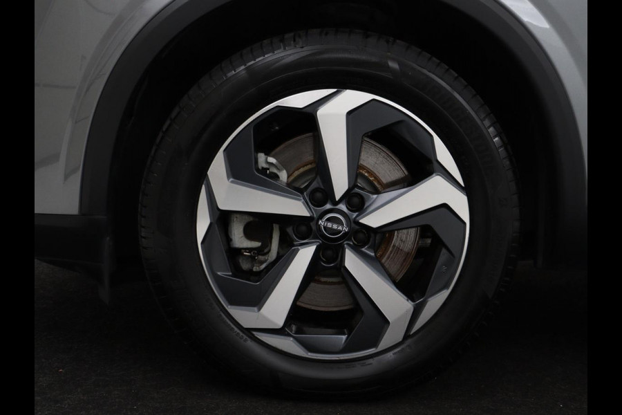 Nissan QASHQAI 1.5 e-Power N-Connecta | Panoramadak | 360 Camera | Adaptive cruise | Carplay | Navigatie | Keyless | Climate control | Parkeerhulp | Digital Cockpit