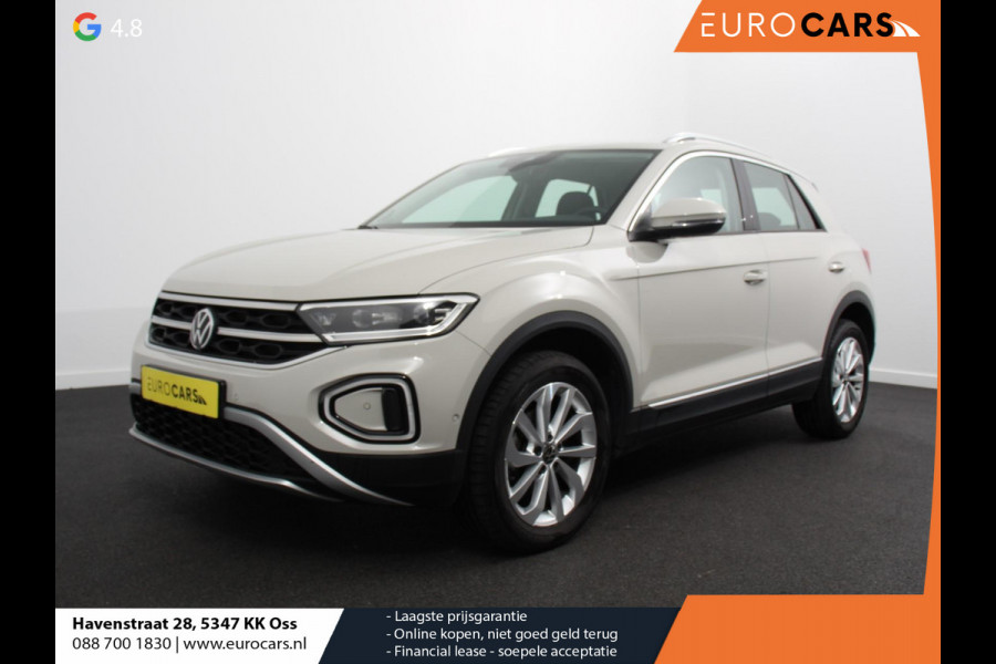 Volkswagen T-Roc 1.5 TSI Style Navigatie Apple Carplay/Android Auto Camera Parkeersensoren Adaptieve Cruise Control Dodehoek Assistent Elektrische achterklep Stoel- en stuurverwarming Full Led Climate Control Lichtmetalen velgen