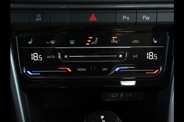 Volkswagen T-Roc 1.5 TSI Style Navigatie Apple Carplay/Android Auto Camera Parkeersensoren Adaptieve Cruise Control Dodehoek Assistent Elektrische achterklep Stoel- en stuurverwarming Full Led Climate Control Lichtmetalen velgen