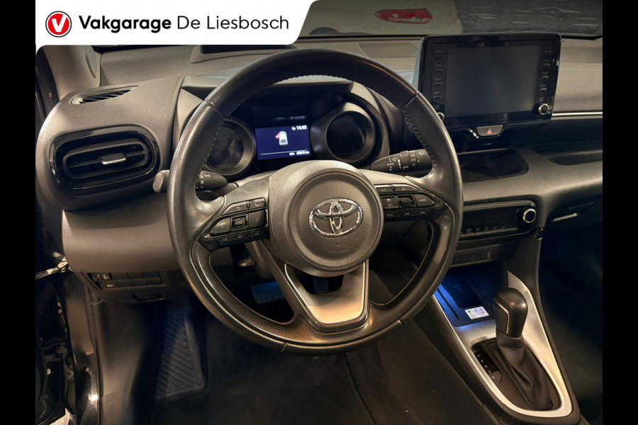 Toyota Yaris 1.5 Hybrid Style / LED / head-up / panoramadak / camera / keyless