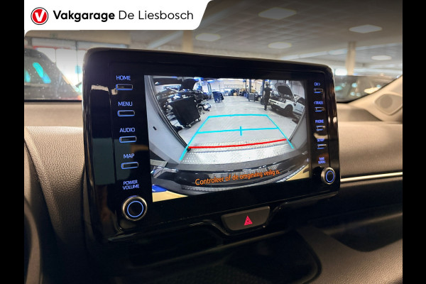 Toyota Yaris 1.5 Hybrid Style / LED / head-up / panoramadak / camera / keyless