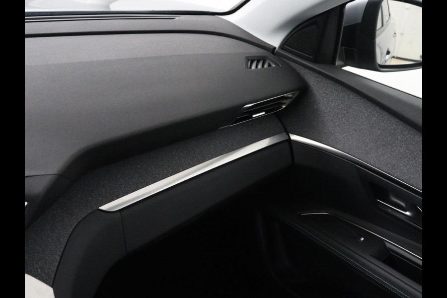 Peugeot 3008 1.6 HYbrid 225 Allure | SOH 97,7% | Half leder | Carplay | Camera | Navigatie | Side Assist | Cruise control | Bluetooth | Climate control | 18'' | Parkeerhulp | PHEV | Plug In