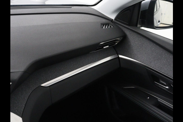 Peugeot 3008 1.6 HYbrid 225 Allure | SOH 97,7% | Half leder | Carplay | Camera | Navigatie | Side Assist | Cruise control | Bluetooth | Climate control | 18'' | Parkeerhulp | PHEV | Plug In
