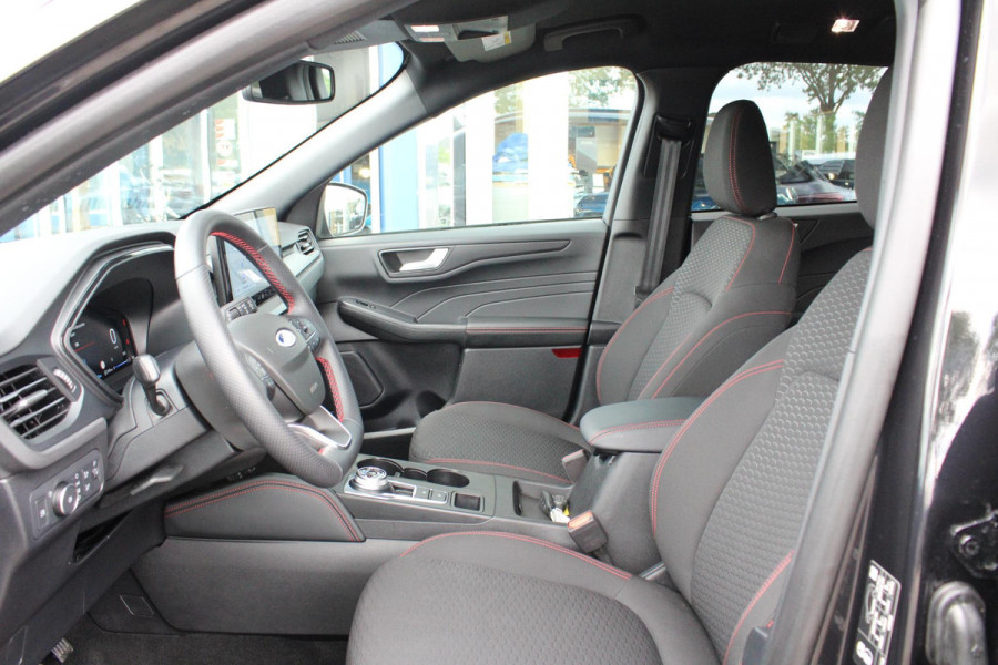 Ford Kuga 2.5 PHEV ST-Line | Winter Pack | Wegklapbare trekhaak | NL Auto |