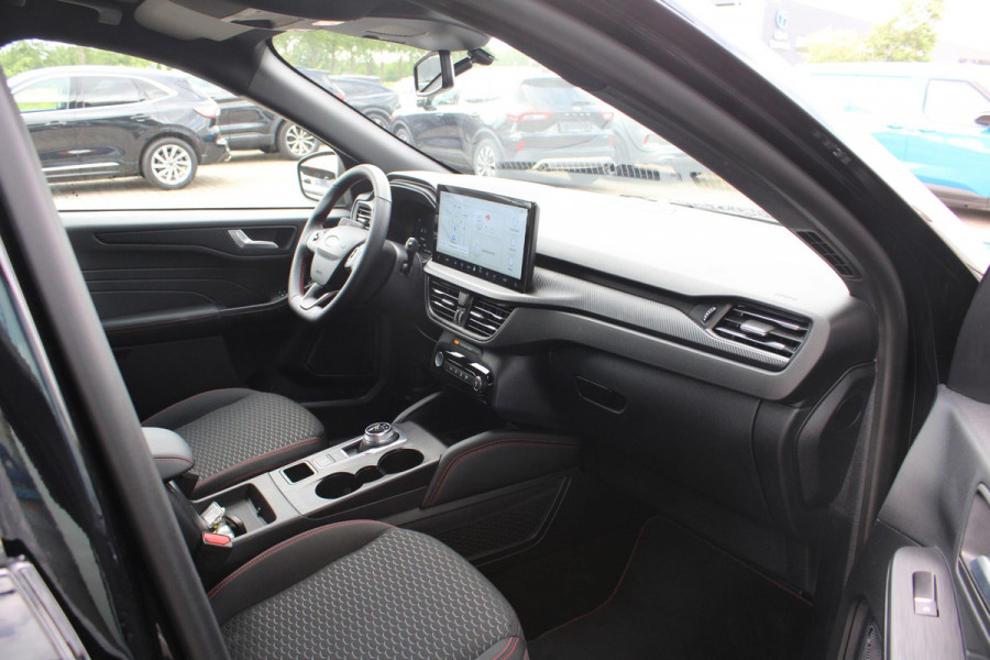 Ford Kuga 2.5 PHEV ST-Line | Winter Pack | Wegklapbare trekhaak | NL Auto |
