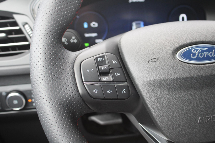 Ford Kuga 2.5 PHEV ST-Line | Winter Pack | Wegklapbare trekhaak | NL Auto |