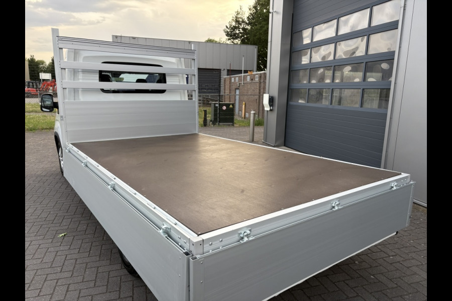 Maxus eDeliver9 65kWh open laadbak