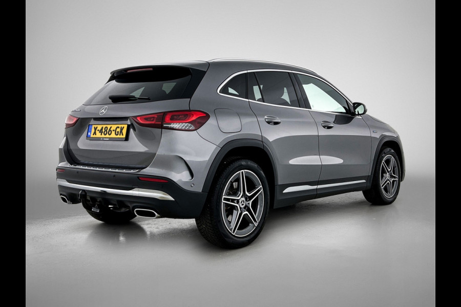 Mercedes-Benz GLA 250 e Business AMG-line 5 spaaks lichtmetalen velgen | MBUX wide screen| Navigatie | elect bed. voorstoelen met memory | Trekhaak | parking support met camera | Inclusief 24 maanden Mercedes-Benz Certified garantie voor Europa.