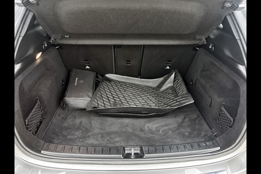 Mercedes-Benz GLA 250 e Business AMG-line 5 spaaks lichtmetalen velgen | MBUX wide screen| Navigatie | elect bed. voorstoelen met memory | Trekhaak | parking support met camera | Inclusief 24 maanden Mercedes-Benz Certified garantie voor Europa.