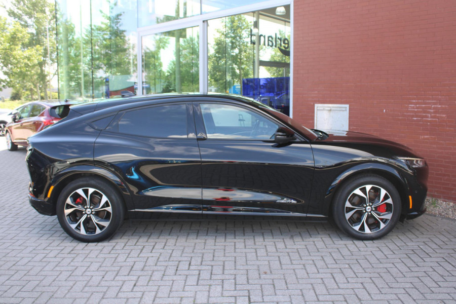 Ford Mustang Mach-E Extended RWD 98 kWh | 60.000 KM | SOH 92,3 % | Adaptive Cruise Control | Winterpack