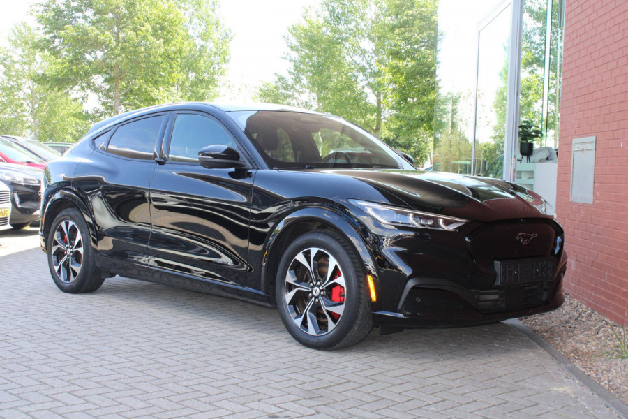 Ford Mustang Mach-E Extended RWD 98 kWh | 60.000 KM | SOH 92,3 % | Adaptive Cruise Control | Winterpack
