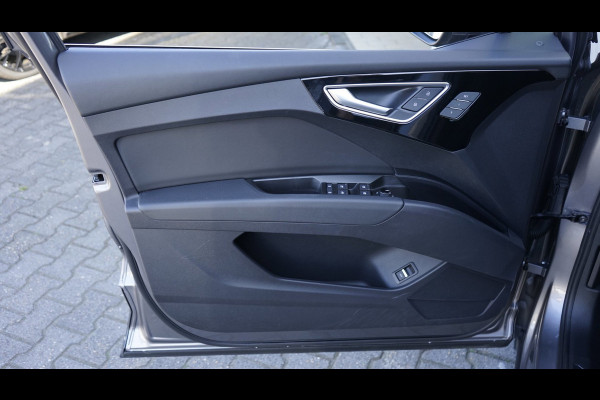 Audi Q4 e-tron 35 S-Line 55 kWh ACC|SONOS|MEMORY|HEADUP|PANORAMA|CAMERA|NAVIGATIE|KEYLESS|HALF LEDER
