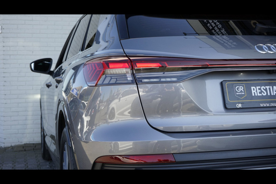 Audi Q4 e-tron 35 S-Line 55 kWh ACC|SONOS|MEMORY|HEADUP|PANORAMA|CAMERA|NAVIGATIE|KEYLESS|HALF LEDER