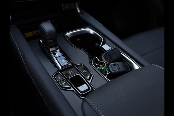 Lexus RX 350h President Line | Mark Levinson | Panoramadak | Park-Assist