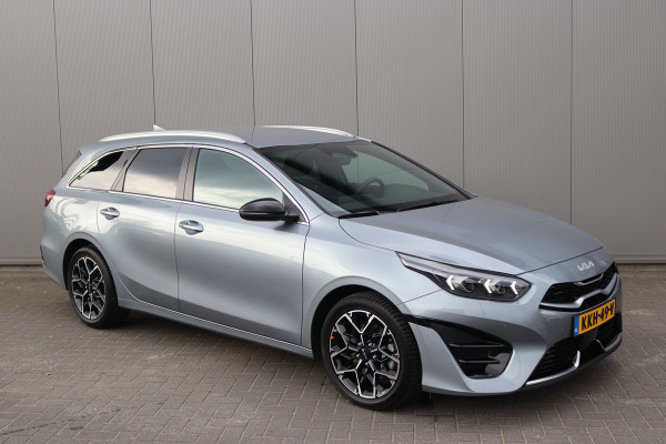 Kia Ceed Sportswagon 1.5 T-GDi 140PK Automaat GT-Line 11-2025!/Navigatie/Adapt.-cruise/Keyfree/Winter-pack