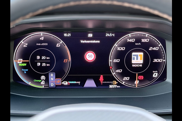 CUPRA Formentor 1.4 e-Hybrid VZ Copper Edition Pano/Memory/Camera