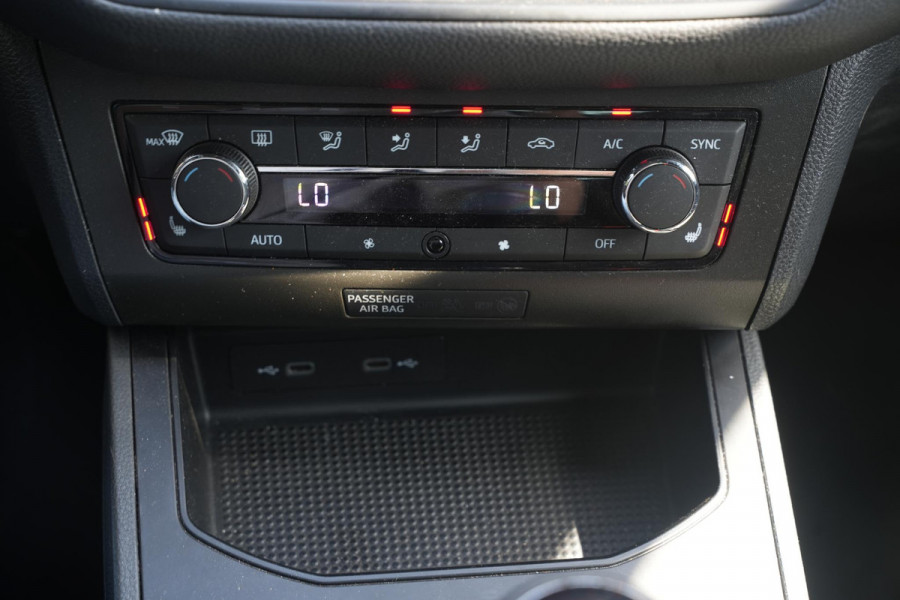 Seat Ibiza 1.0 TSI FR Business Intense Plus FR Virtual Dash Stoelverwarming Clima