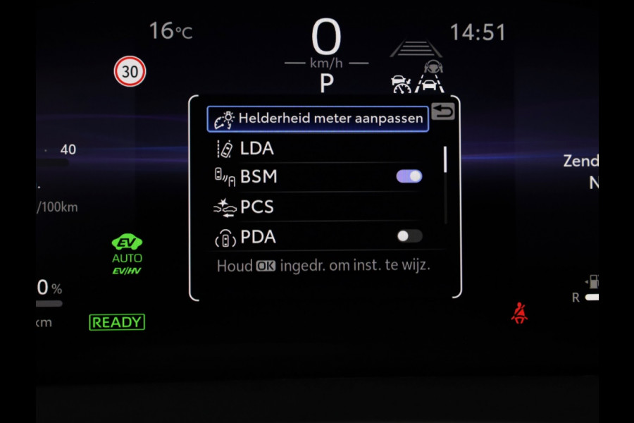 Toyota C-HR 2.0 PHEV 220 Dynamic | Nieuw! | Bi-Tone | Premium Navi | Keyless