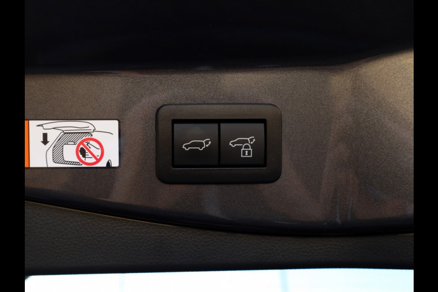 Toyota C-HR 2.0 PHEV 220 Dynamic | Nieuw! | Bi-Tone | Premium Navi | Keyless