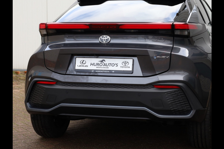 Toyota C-HR 2.0 PHEV 220 Dynamic | Nieuw! | Bi-Tone | Premium Navi | Keyless