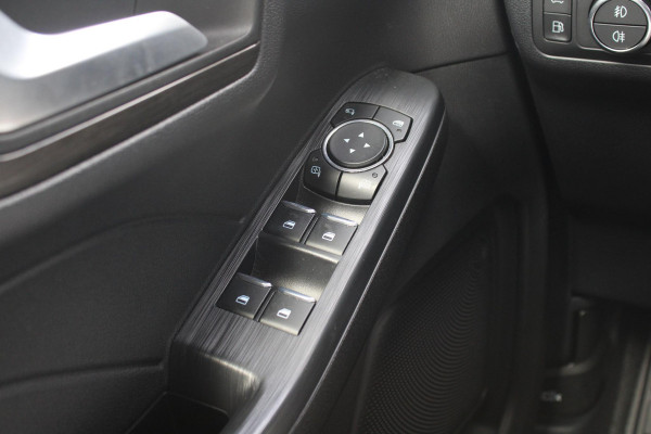 Ford Kuga 2.5 PHEV Vignale | Adaptive cruise control | Winter Pack | Bang&Olufsen | Camera | Head up Display |