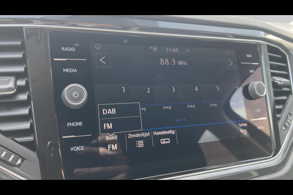 Volkswagen T-Roc 1.5 TSI DSG Sport | Matrix-LED | Digital Cockpit | Navigatie // Verwacht 5-2026 //