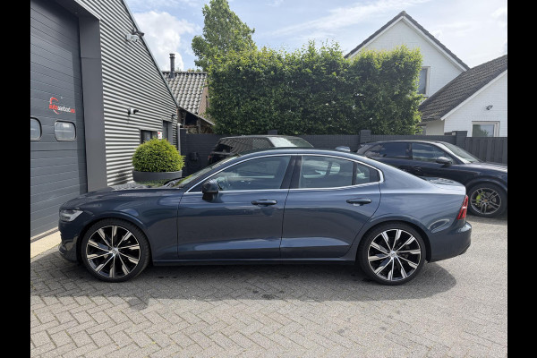 Volvo S60 2.0 B4 Plus Bright | Camera | Navigatie | 20 Inch Lichtmetalen Velgen | DAB | LED |