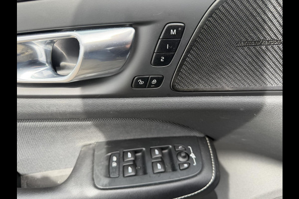 Volvo S60 2.0 B4 Plus Bright | Camera | Navigatie | 20 Inch Lichtmetalen Velgen | DAB | LED |