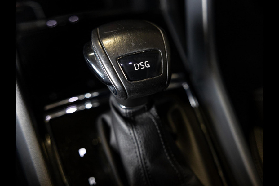 Škoda Kodiaq 1.5 TSI Limited Business Edition 7p. / 150pk / Panorama dak / Achteruitrij camera / Canton / Stoelverwarming /
