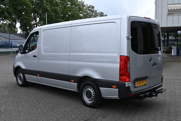 Mercedes-Benz Sprinter 315 CDI L2H1 RWD 3500 KG trekhaak, Werkplaats inrichting, Geveerde stoel, MBUX 10.25