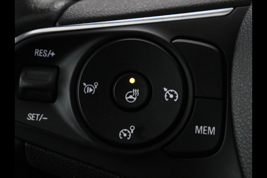 Opel Grandland X 1.6 Turbo Business Executive | Trekhaak | Stoelverwarming | Carplay | Navigatie | Stuurverwarming | Climate control | 18'' | Parkeerhulp | Bluetooth | Cruise control
