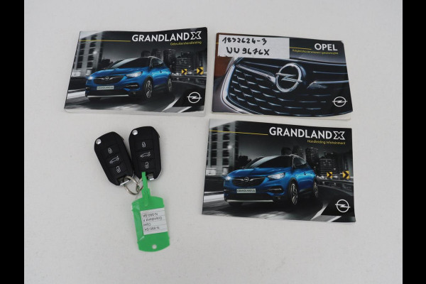 Opel Grandland X 1.6 Turbo Business Executive | Trekhaak | Stoelverwarming | Carplay | Navigatie | Stuurverwarming | Climate control | 18'' | Parkeerhulp | Bluetooth | Cruise control