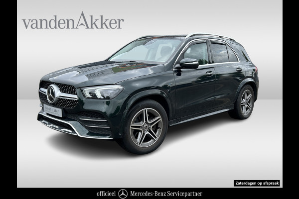 Mercedes-Benz GLE 350e AMG // Trekhaak // Panoramadak // Distronic // 360 Camera // Rij Assistentiepakket // Carplay // Keyless entry // MultiBeam