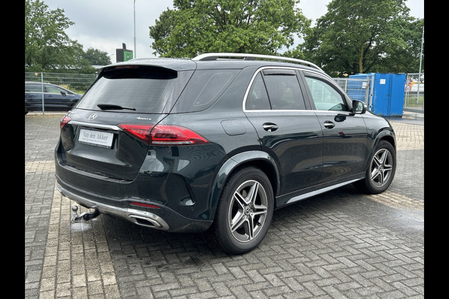 Mercedes-Benz GLE 350e AMG // Trekhaak // Panoramadak // Distronic // 360 Camera // Rij Assistentiepakket // Carplay // Keyless entry // MultiBeam