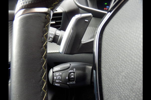 Peugeot 208 Hybride 145PK Automaat | GT-Line | Clima | Apple carpl. Andr. Au