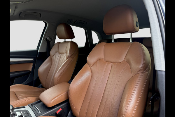 Audi Q5 50 TFSI e | Trekhaak | Carplay | Stoelverwarming | Elektrische achterklep | ACC | LED