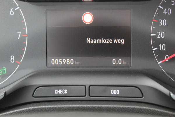 Opel Crossland 1.2 110 pk Turbo Elegance , Mooie hoge zit Climate control , Cruise control , AGR stoelen voor , Camera Navigatie , LM velgen , Parkeersensoren V+A
