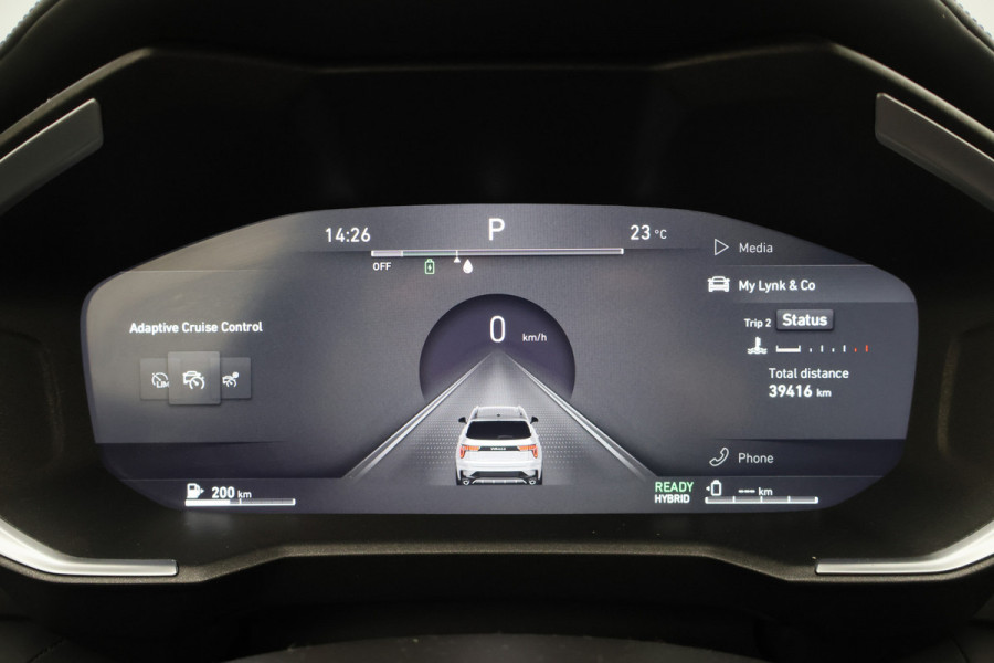 Lynk & Co 01 1.5 Plug-in Hybrid 360° Camera, Panoramadak, Trekhaak, Zwarte hemel, ACC, Keyless, PDC, LED, 20''