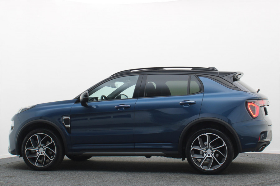 Lynk & Co 01 1.5 Plug-in Hybrid 360° Camera, Panoramadak, Trekhaak, Zwarte hemel, ACC, Keyless, PDC, LED, 20''