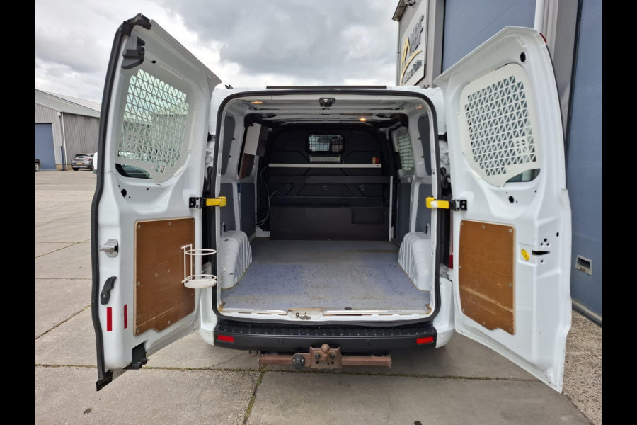 Ford Transit Custom 340 2.0 TDCI L1H1 Ambiente AIRCO / CRUISE CONTROLE / 3 ZITS / TREKHAAK / EURO 6