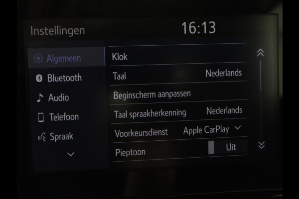 Toyota Yaris 1.5 Hybrid Dynamic | Carplay | Adaptive cruise | Keyless | Camera | Full LED | Climate control | 16'' | Bluetooth | DAB | Regensensor | Origineel NL