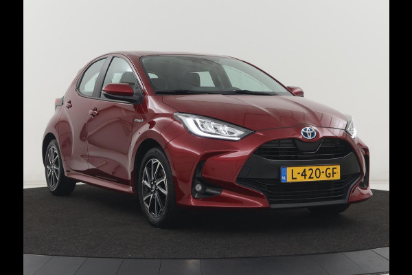 Toyota Yaris 1.5 Hybrid Dynamic | Carplay | Adaptive cruise | Keyless | Camera | Full LED | Climate control | 16'' | Bluetooth | DAB | Regensensor | Origineel NL