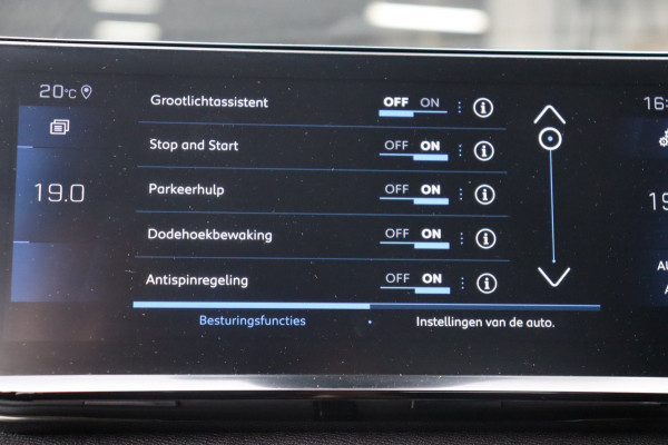 Peugeot 3008 1.2 PureTech Blue Lease Allure org.NL trekhaak camera el.klep